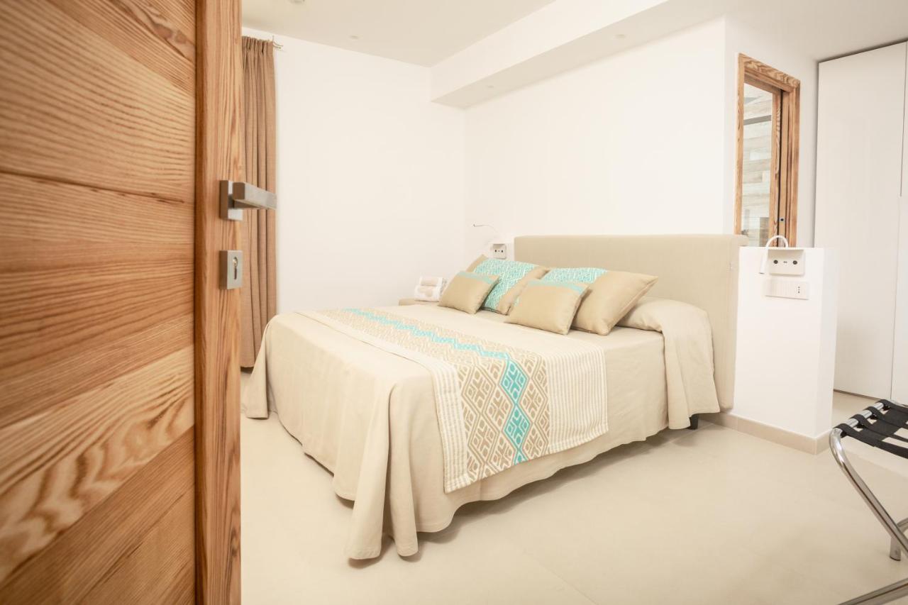 Assaje' Luxury Rooms Santa Teresa Gallura Exteriér fotografie